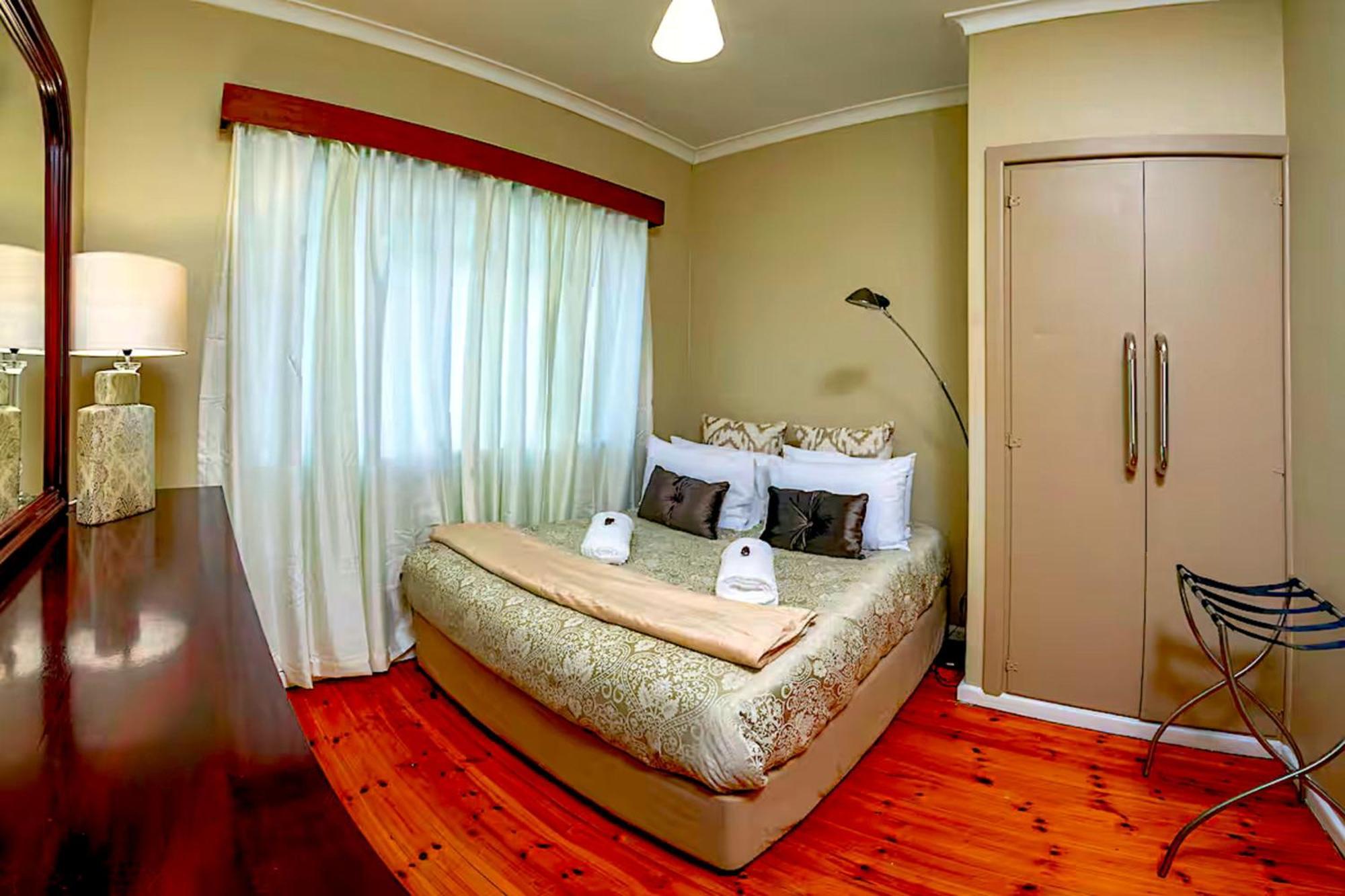 Munro Suites Port Elizabeth Eksteriør billede