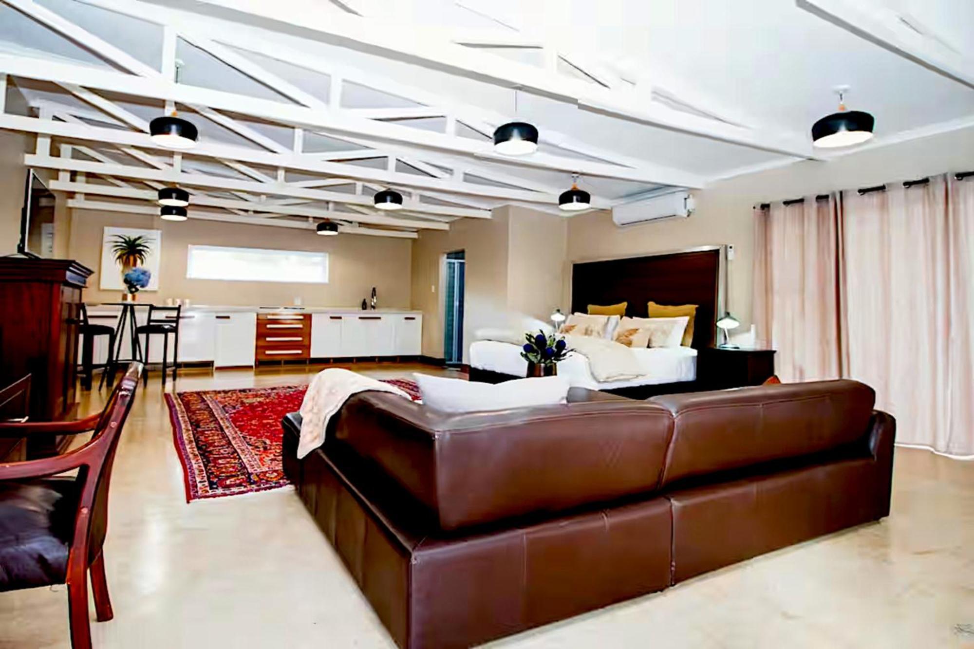Munro Suites Port Elizabeth Eksteriør billede